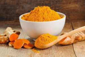 natural turmeric powder