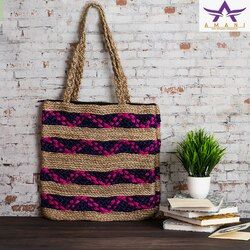 Trendy Jute Shoulder Bag