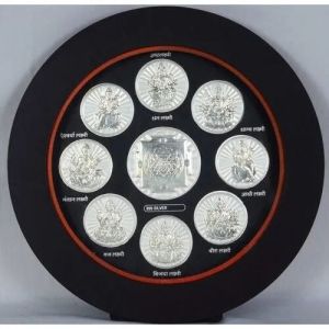 Round Silver Photo Frame