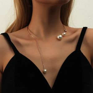 White Imitation Pearl Choker Necklace