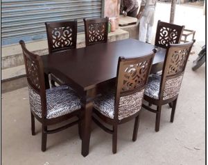 Trendy Dining Table Set