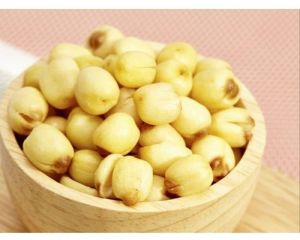 Yellow Dried Lotus Seeds