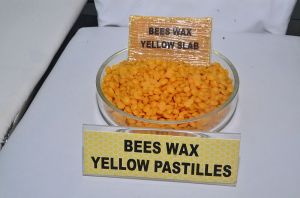 Yellow Beeswax Pastilles