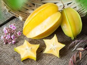 Fresh Star Fruit