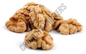 Walnut Kernels