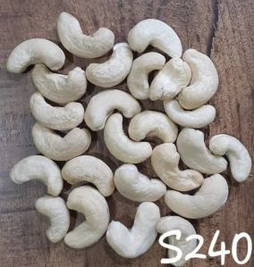 S240 Cashew Nuts