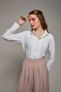 women morning bloom white shirt