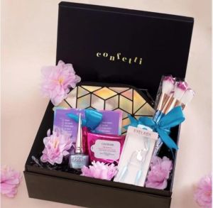 Cosmetic Hamper