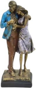 STANDING COUPLE STATUE