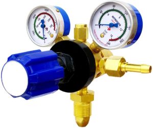 Double Gauge Pressure Gas Regulator