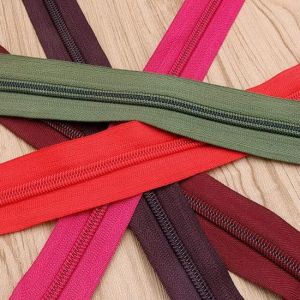 L shaped Zippers