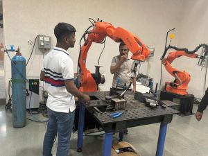 Robotic CO2 Welding Services