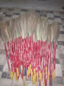 makaya broom