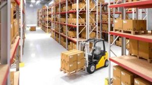 warehouse rental service