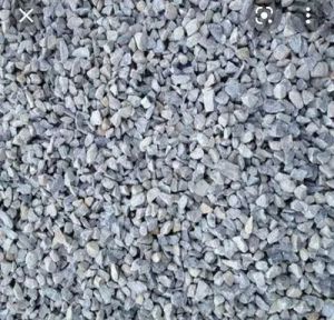 10mm black crushed stone