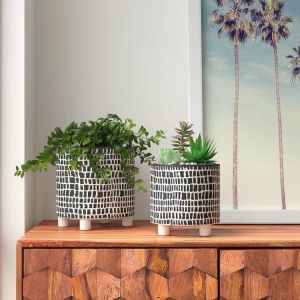 metal planter pots