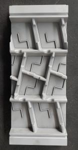 Precured Tread Rubber Mould