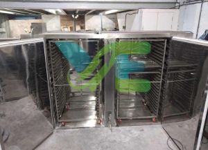 Vacuum Tray Dryer