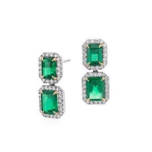 Oval Emerald Studded Diamond Earrings Set