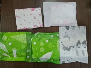 Light Sanitary Pad