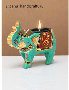 wooden elephant t-light