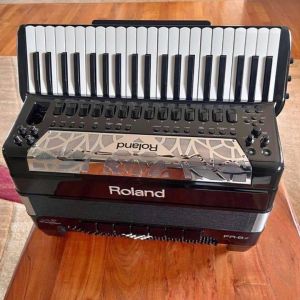 roland pr-8x musical keyboard