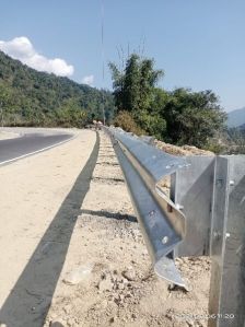 w beam metal crash barrier