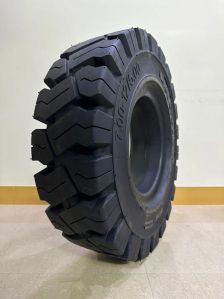 7.00-12 Solid Forklift Tyre