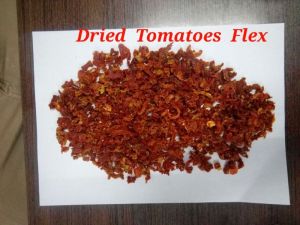 dried tomato flakes