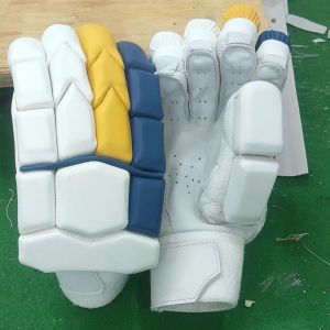 Cricket Gloves