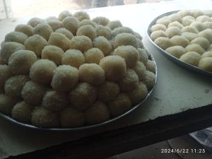 White Mawa Peda