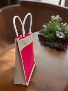 JUTE RETURN GIFT BAG