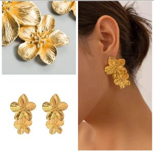 RFF304ERN2PCRGLD Designer Artificial Earrings