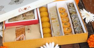 namkeen sweets gift box