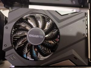 gigabyte geforce gtx 1650 graphics card