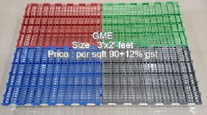 POULTRY FARM SLATTED TRAYS