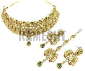 RFF204NKLC1STRGLD Brass Necklace Set