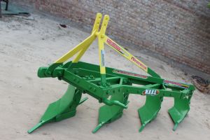 MOULD BOARD PLOUGH (4 BOTTOMS)