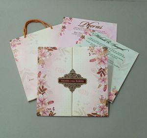 Padded wedding cards Door