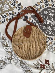 Beachy Round Jute Bag