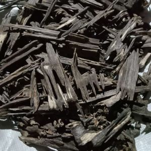 agarwood chip