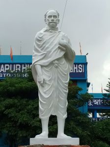 Fiber Vidyasagar Statue