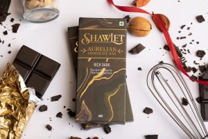 Shawlet Dark Chocolate