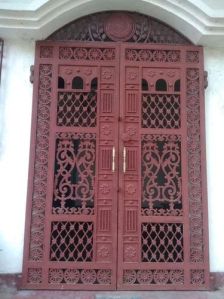 Heavy Duty Double Door Iron Gate