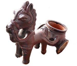 Terracotta horse design holder