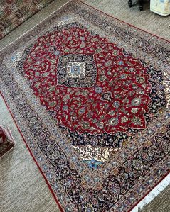 Hand Knotted Carpets