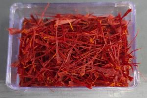 natural saffron