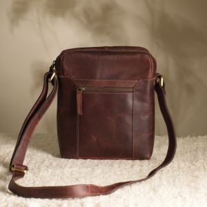 Leather Plain Voyage Sling Bag