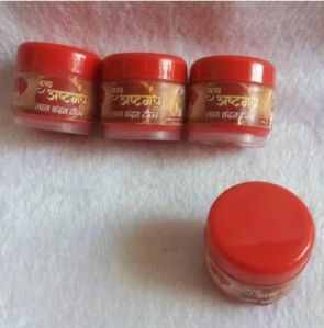 Red chandan/sandalwood paste for pooja