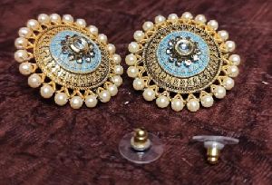 Stud earrings with stone & beads by Kalakriti Gallery